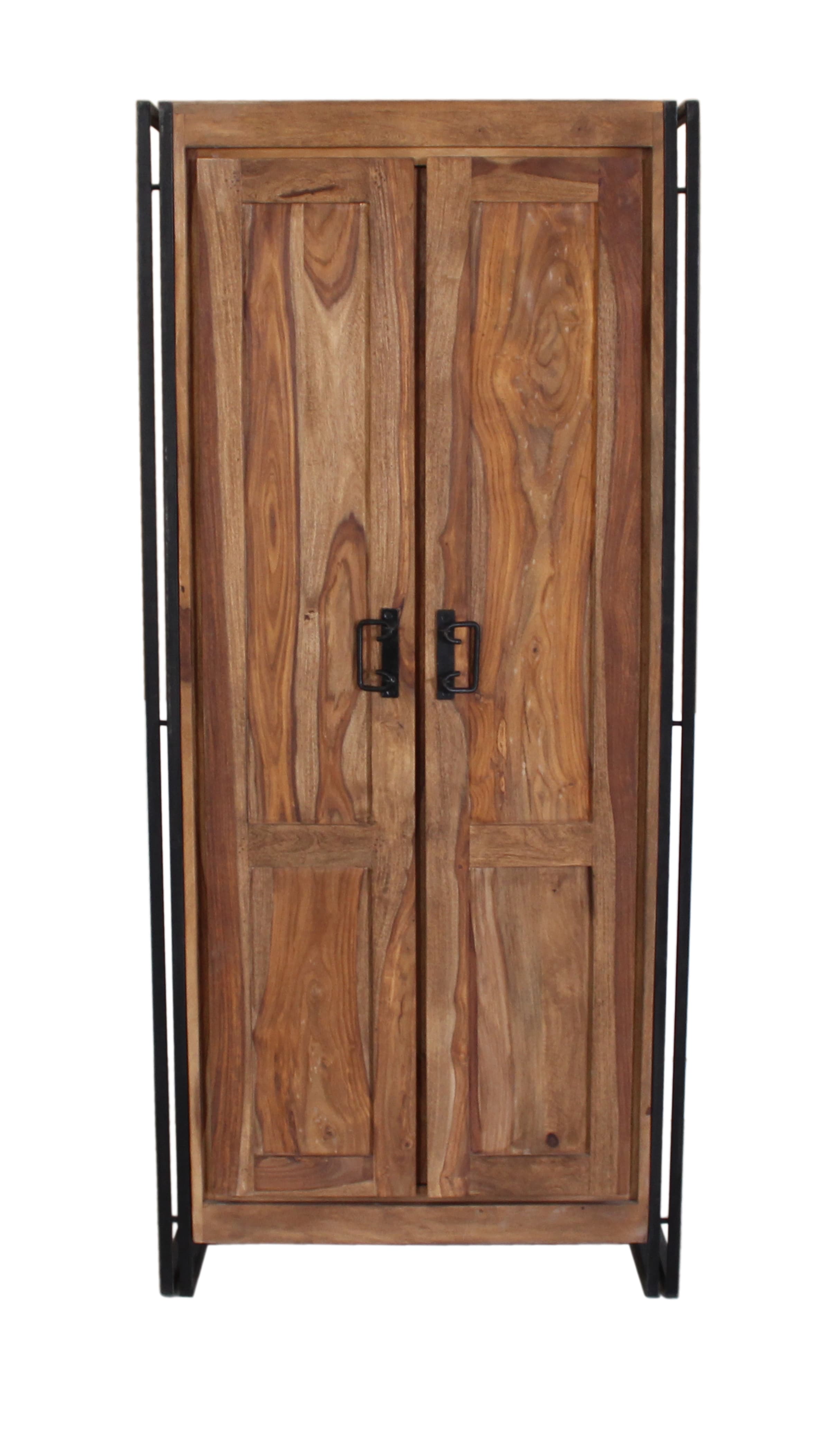 Garderobenschrank