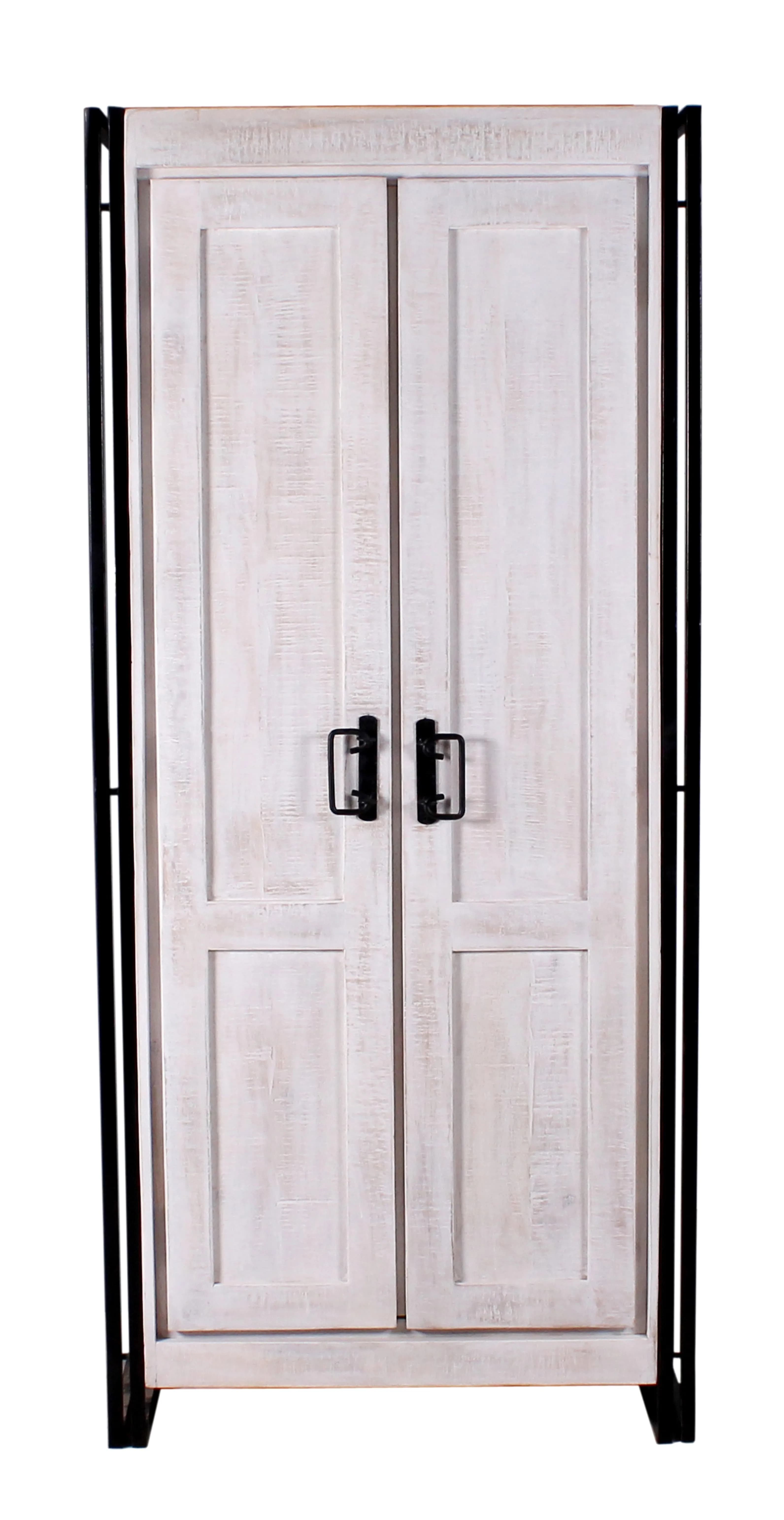 Garderobenschrank 2