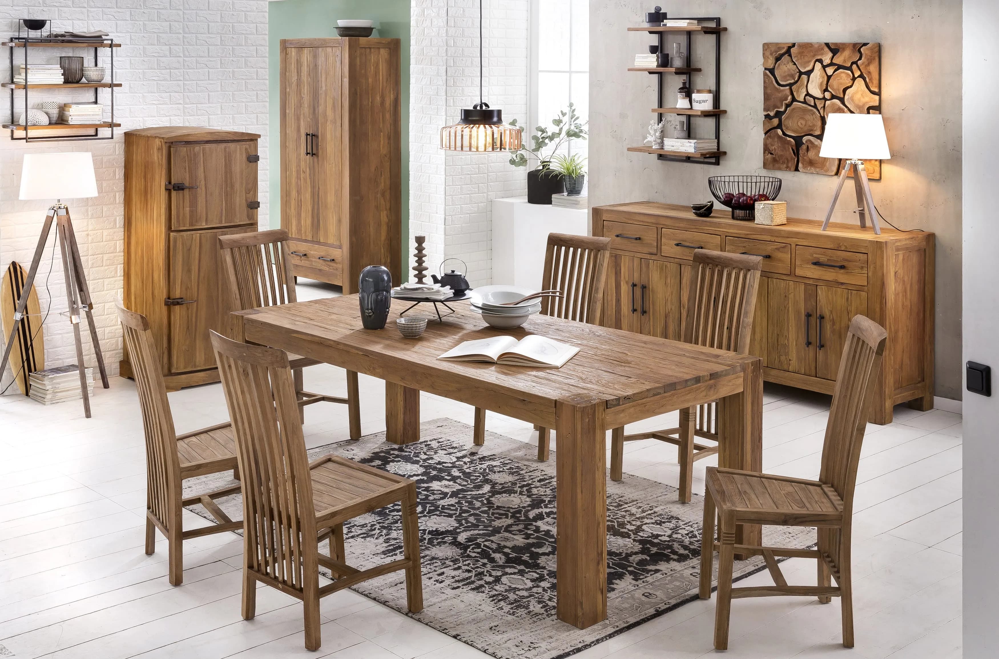 Garderobenschrank 4