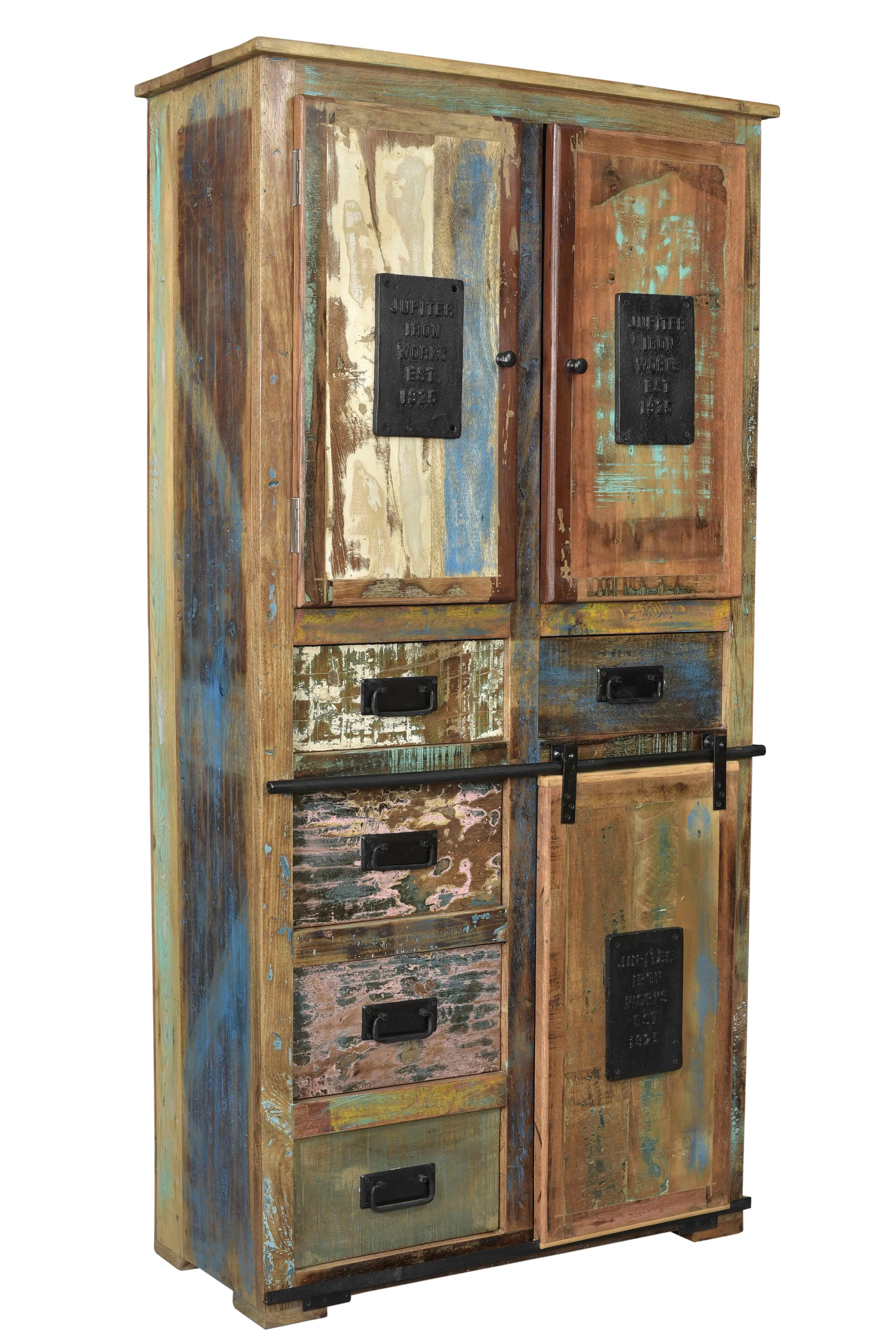 Schrank 3