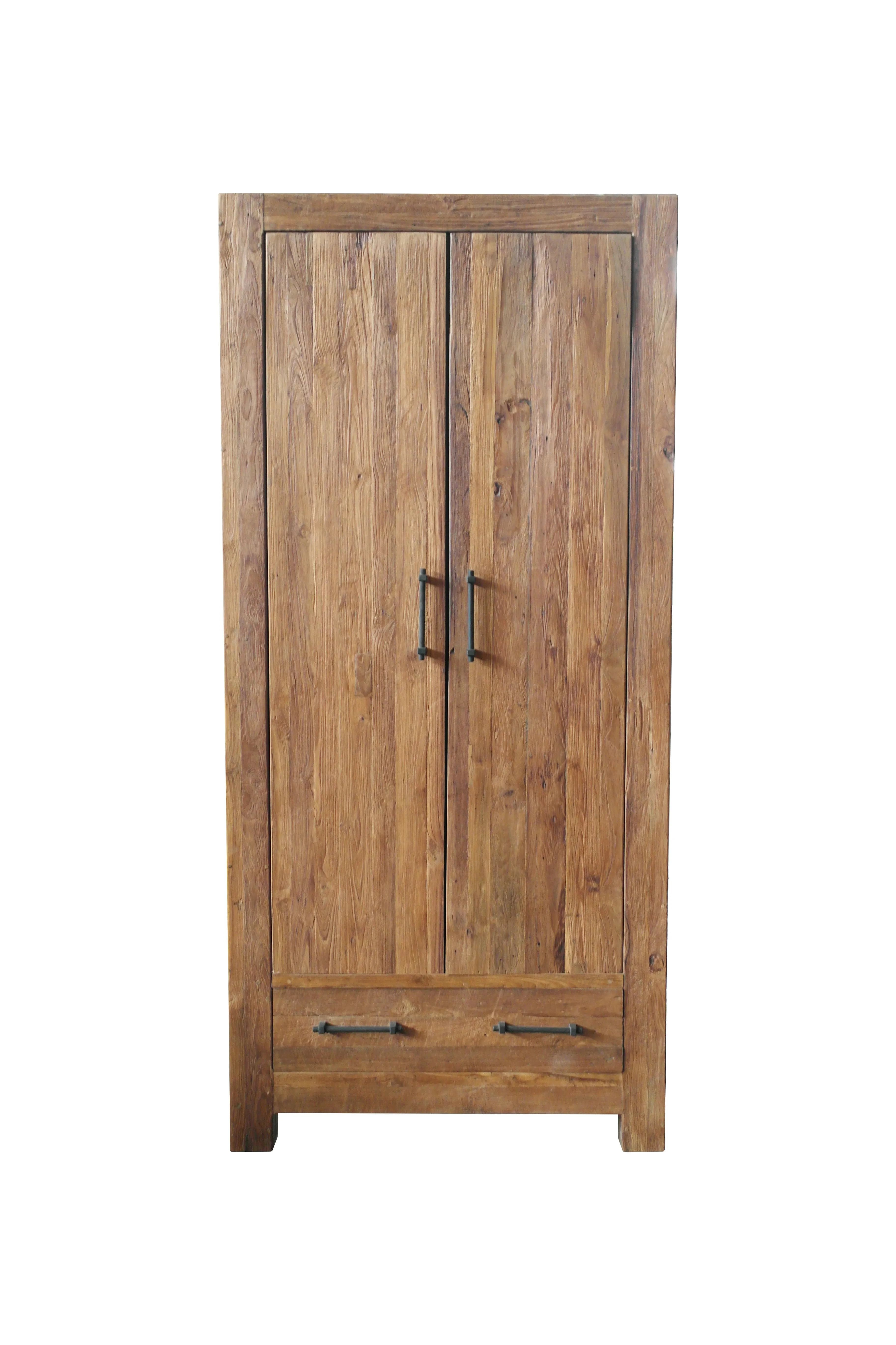 Garderobenschrank 2