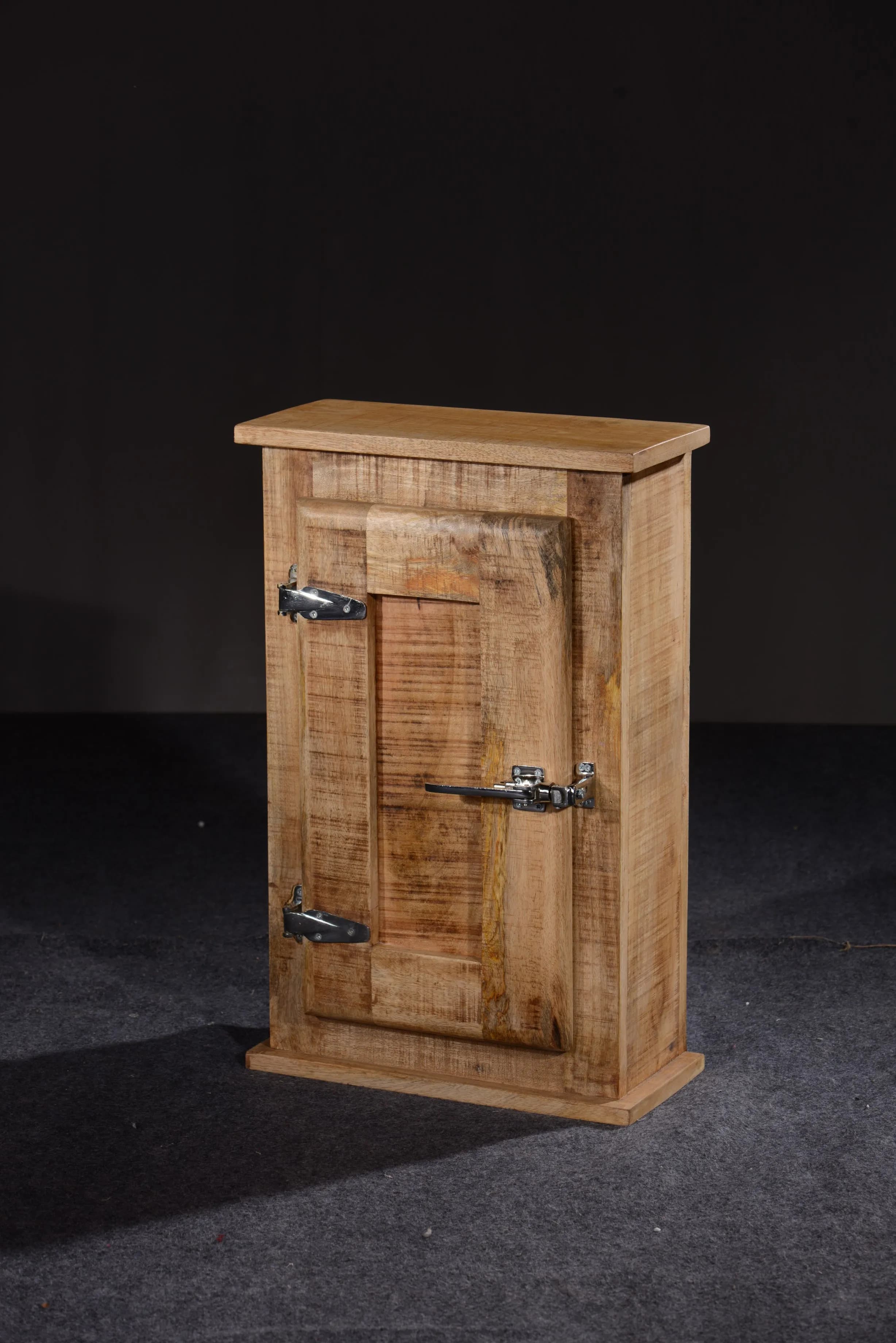 Hängeschrank 3