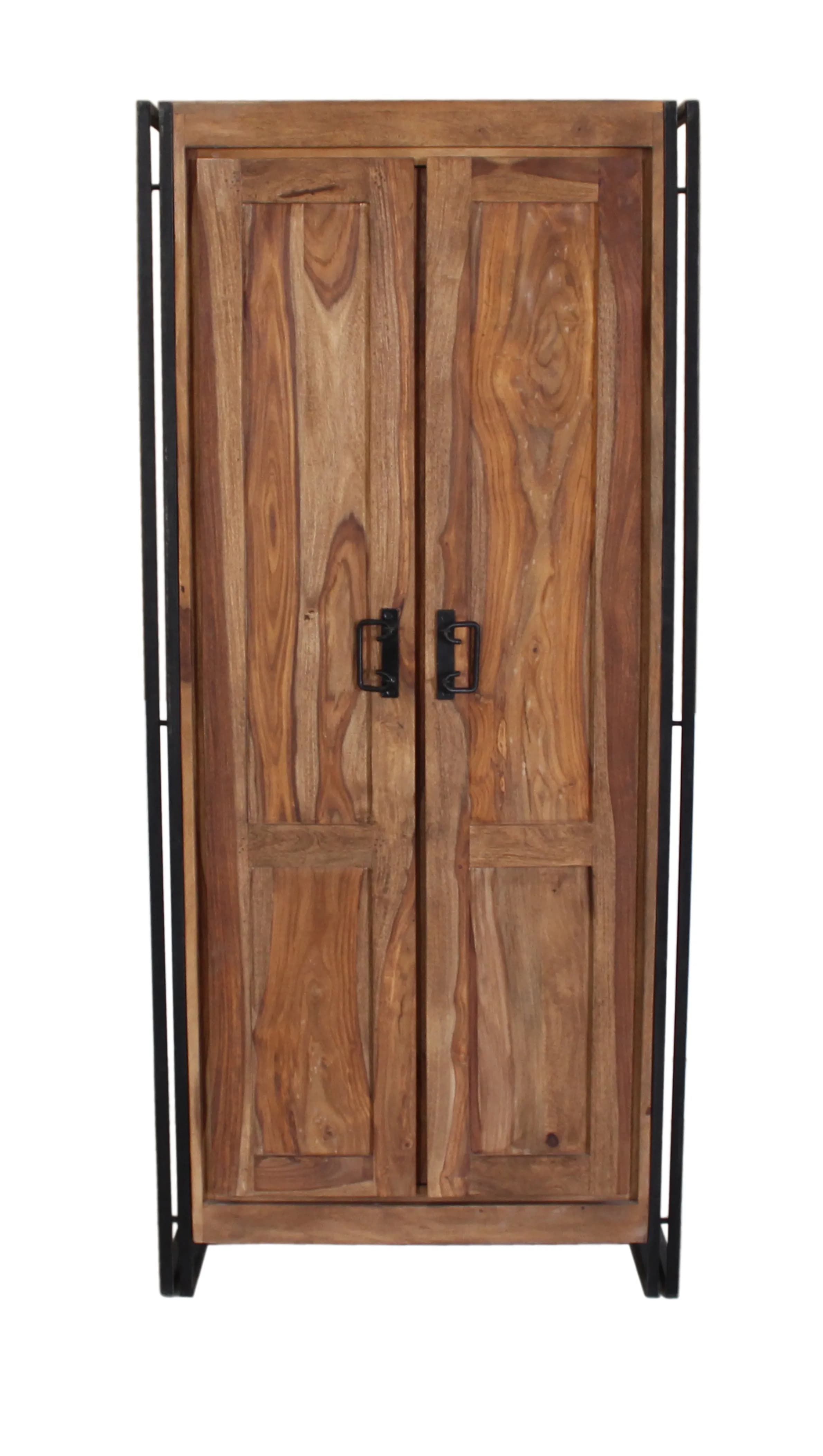Garderobenschrank 2
