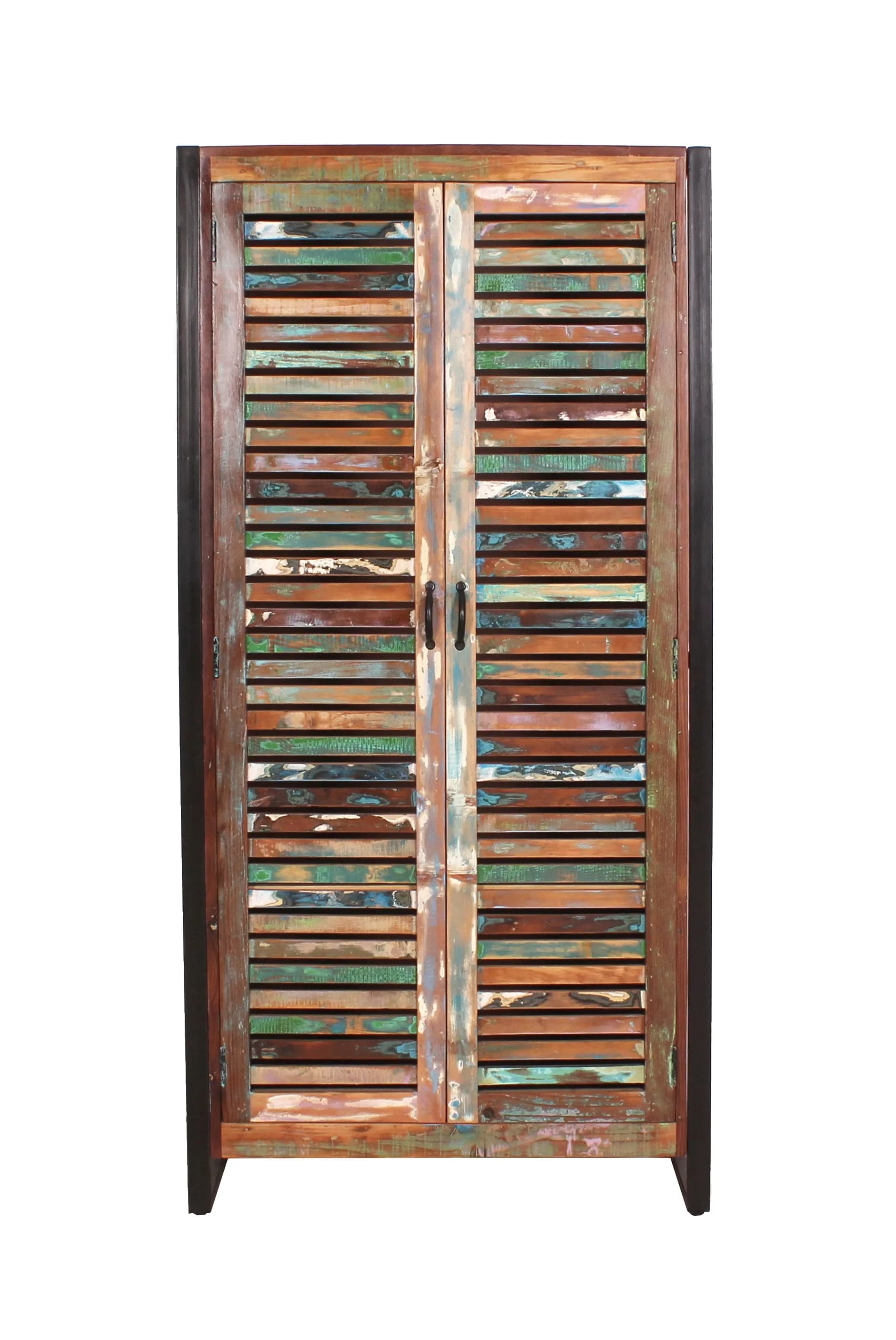 Garderobenschrank 2
